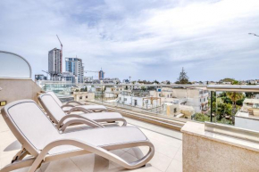 Marvellous 3BR Penthouse in central St Julian's, St Julian's